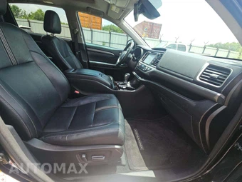 2017 Toyota Highlander SE – miniatura 18