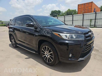2017 Toyota Highlander SE – miniatura 2
