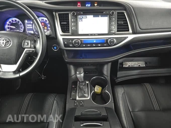2017 Toyota Highlander SE - miniatura 11