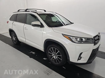 2017 Toyota Highlander SE - miniatura 3