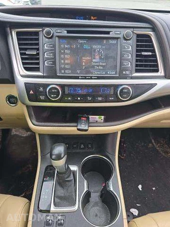 2017 Toyota Highlander XLE – miniatura 10