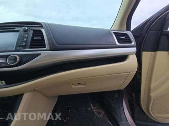 2017 Toyota Highlander XLE – miniatura 20