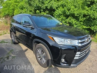 2017 Toyota Highlander XLE - miniatura 3
