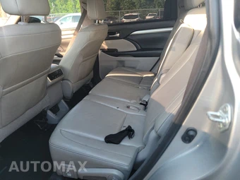 2017 Toyota Highlander XLE – miniatura 13