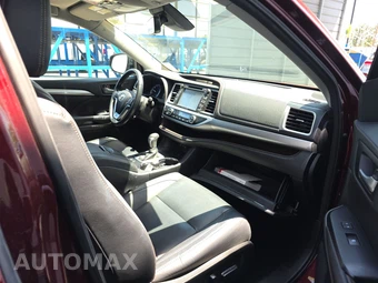 2017 Toyota Highlander XLE – miniatura 8