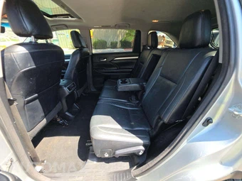 2017 Toyota Highlander XLE – miniatura 13