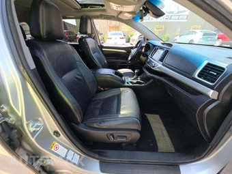 2017 Toyota Highlander XLE – miniatura 19