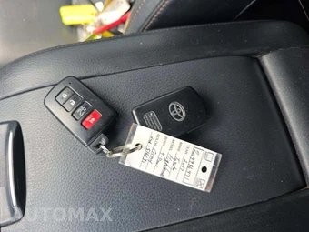 2017 Toyota Highlander XLE – miniatura 8