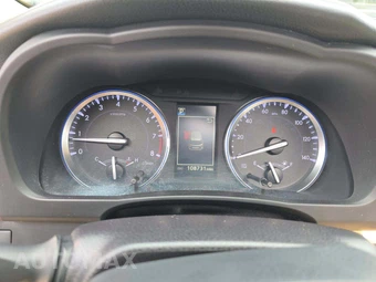2017 Toyota Highlander XLE – miniatura 6