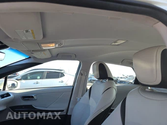2017 Toyota Mirai – miniatura 14