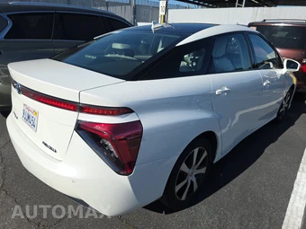 2017 Toyota Mirai – miniatura 4