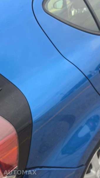 2017 Toyota Prius c Two - miniatura 21