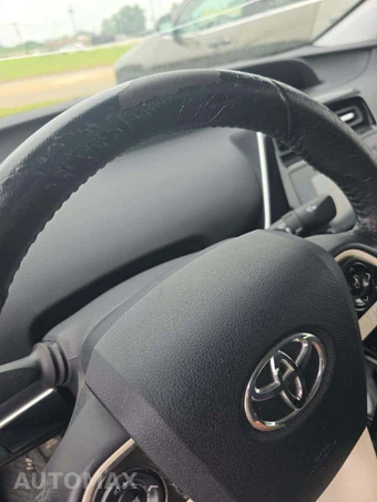 2017 Toyota Prius Prime Plus – miniatura 21