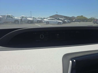 2017 Toyota Prius Prime Plus – miniatura 6