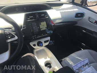 2017 Toyota Prius Prime Plus – miniatura 7