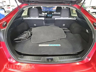 2017 Toyota Prius Prime Plus – miniatura 16