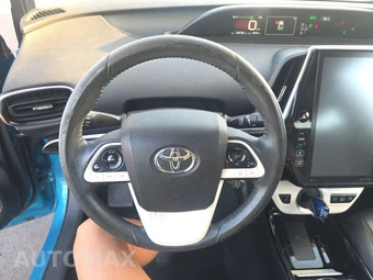 2017 Toyota Prius Prime Premium – miniatura 10