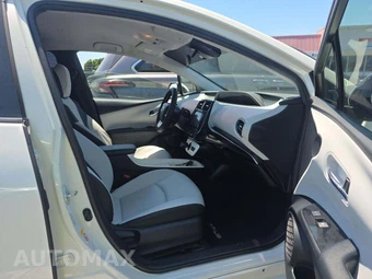 2017 Toyota Prius Three Touring – miniatura 18