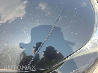 2017 Toyota Prius Two – miniatura 22