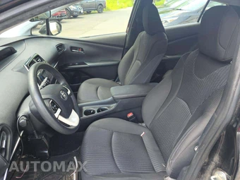 2017 Toyota Prius Two – miniatura 6