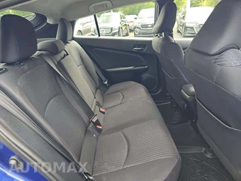 2017 Toyota Prius Two - miniatura 13