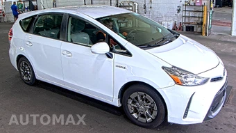 2017 Toyota Prius v Two - miniatura 3