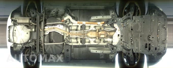 2017 Toyota Prius v Two – miniatura 18