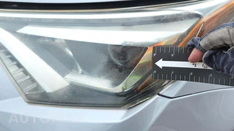 2017 Toyota RAV4 Hybrid Limited - miniatura 26