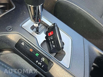 2017 Toyota RAV4 Hybrid XLE - miniatura 8