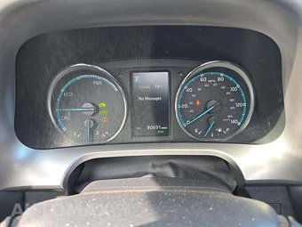 2017 Toyota RAV4 Hybrid XLE - miniatura 9
