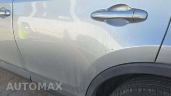 2017 Toyota RAV4 LE - miniatura 33