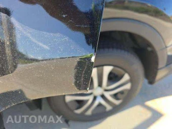 2017 Toyota RAV4 LE – miniatura 25