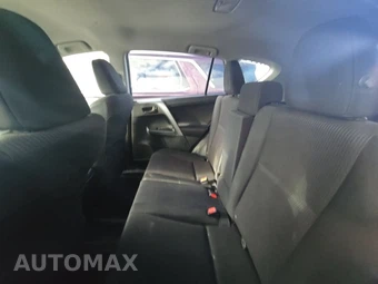 2017 Toyota RAV4 LE – miniatura 13