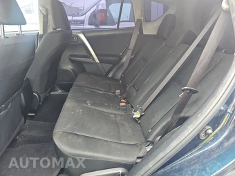 2017 Toyota RAV4 LE – miniatura 13