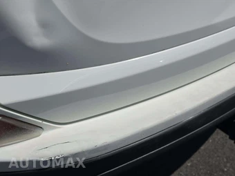 2017 Toyota RAV4 LE – miniatura 27