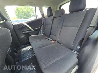 2017 Toyota RAV4 LE - miniatura 13