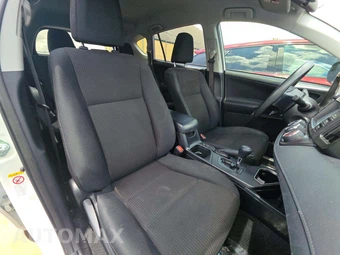 2017 Toyota RAV4 LE - miniatura 18