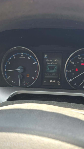 2017 Toyota RAV4 LE – miniatura 38