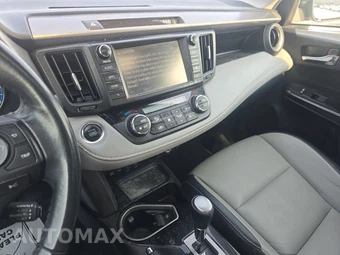 2017 Toyota RAV4 Limited – miniatura 17