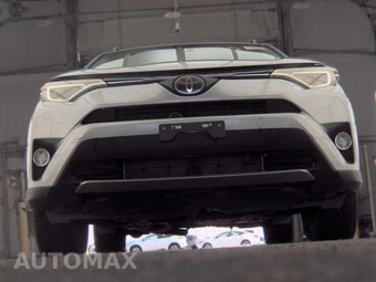 2017 Toyota RAV4 Limited – miniatura 3