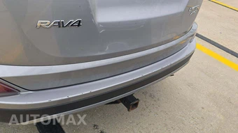 2017 Toyota RAV4 Limited – miniatura 33