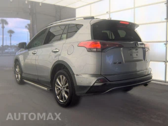 2017 Toyota RAV4 Limited – miniatura 6