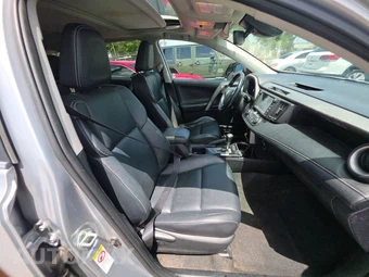 2017 Toyota RAV4 Limited – miniatura 8