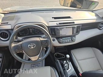 2017 Toyota RAV4 Limited - miniatura 14