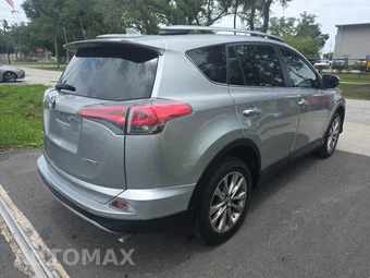 2017 Toyota RAV4 Limited – miniatura 4