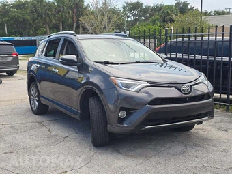 2017 Toyota RAV4 Platinum – miniatura 4