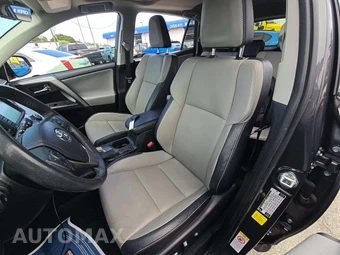 2017 Toyota RAV4 Platinum – miniatura 6