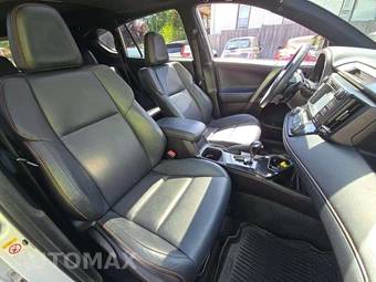 2017 Toyota RAV4 SE - miniatura 18