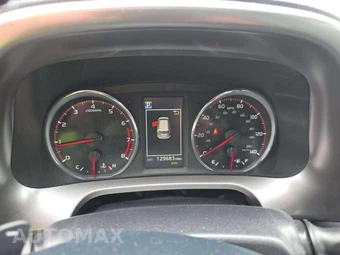 2017 Toyota RAV4 SE - miniatura 6