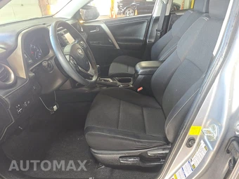 2017 Toyota RAV4 XLE - miniatura 7